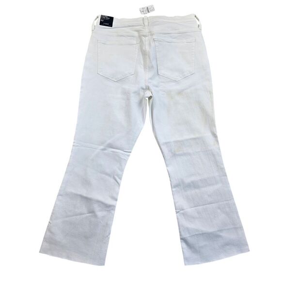 J. Crew Factory -1110 NWT Mid Rise Flare crop white jeans‎ signature stretch 32 - Picture 3 of 11